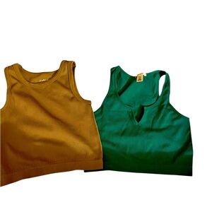 Women’s workout tank tops